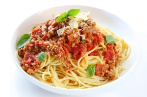 Spaghete-cu-ciuperci-si-rosii